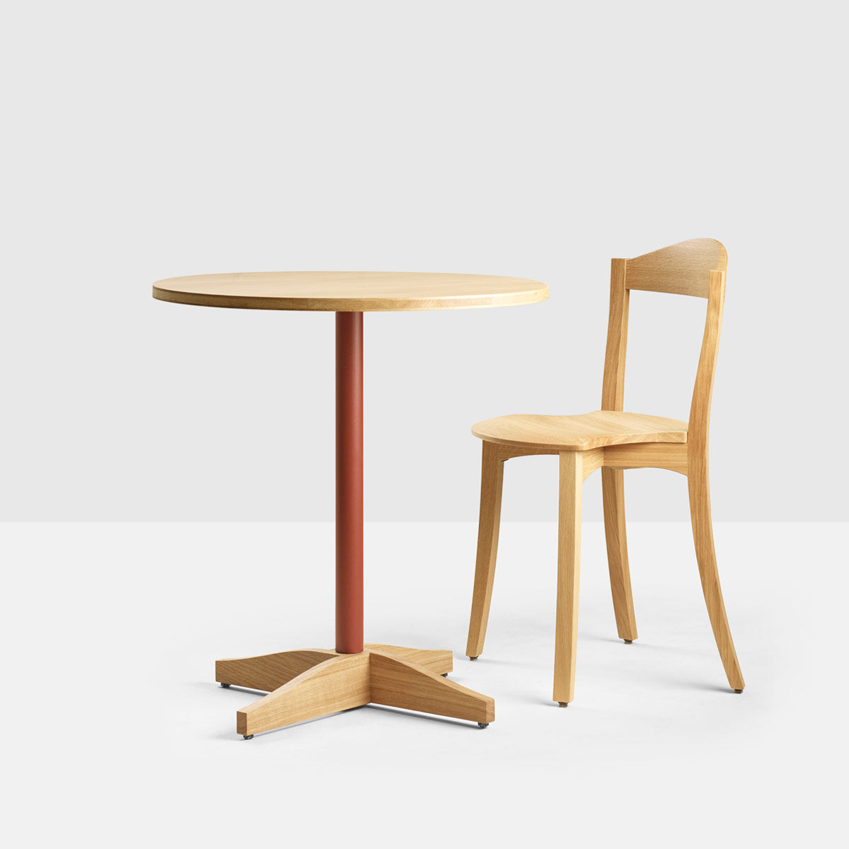 Table bistrot ronde en bois massif – H 76 cm